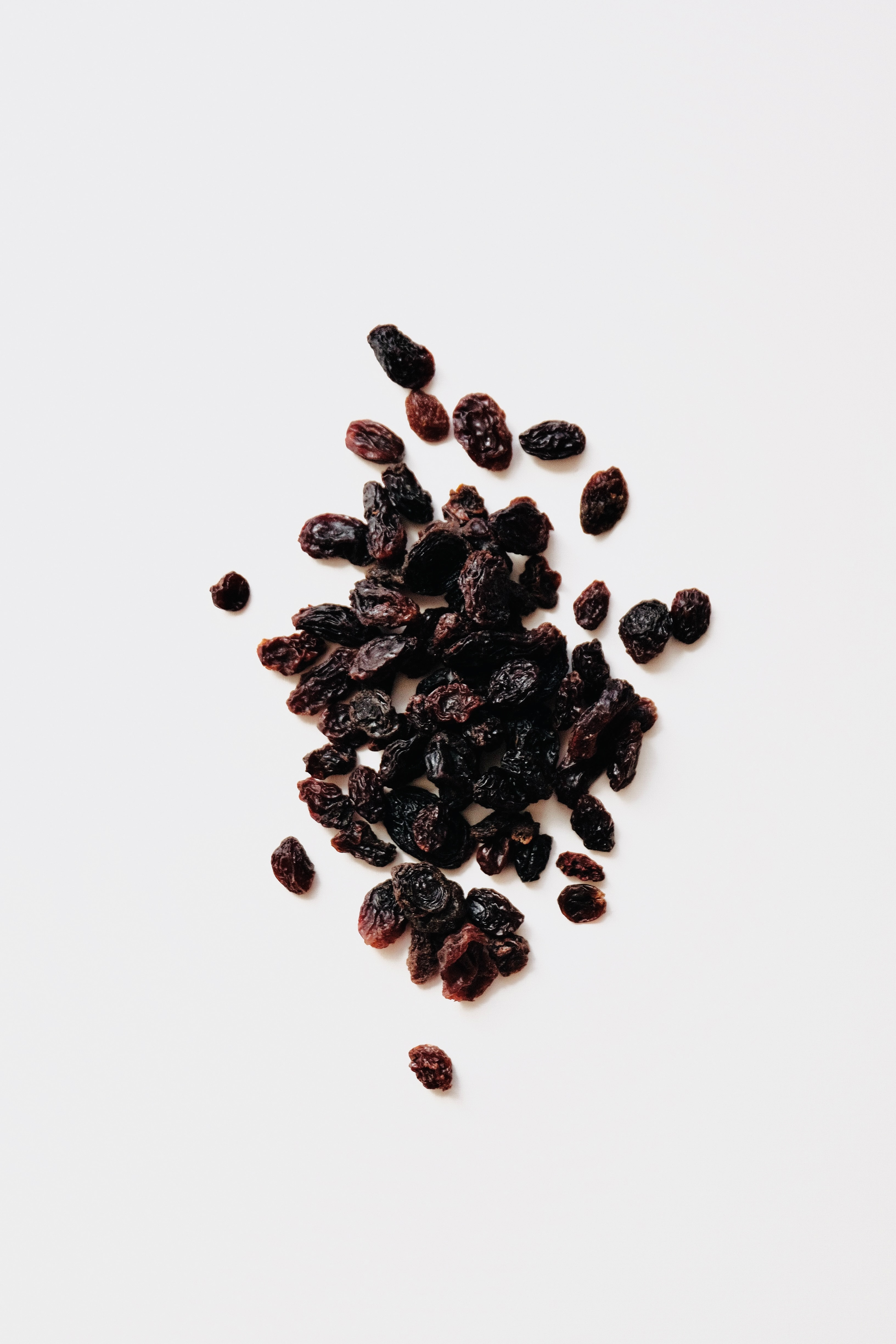 Weekly Tip - 4 Benefits of eating raisins